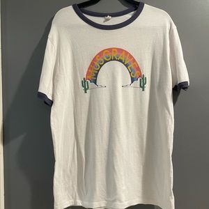 Kacey Musgraves ‘Oh What A World’ tour shirt